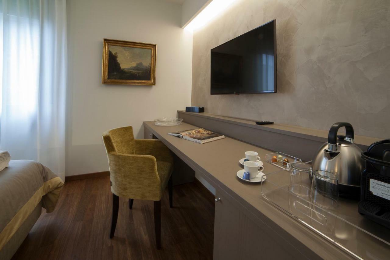 Parco Dell'Adige Rooms Verona Eksteriør bilde
